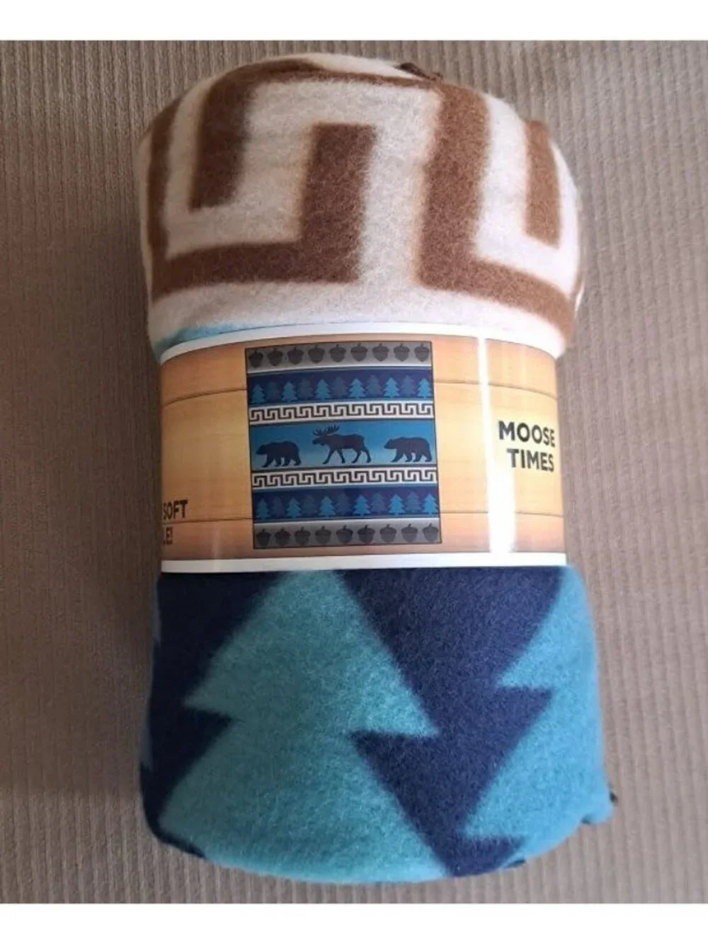 Moose Black Bear Fleece Throw Gift Blanket Reversible Rustic Cabin Home Decor - Picture 3 of 3
